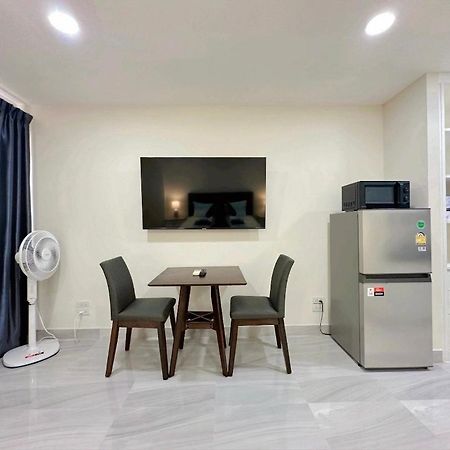 Studio Apartment Diana Estate Condominium Pattaya Exterior foto